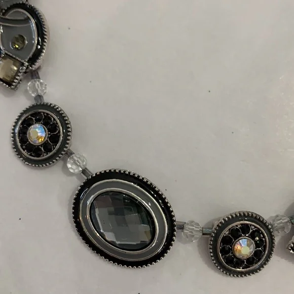 NWT Jill Pfefer Designs JILLBEADS necklace, bracelet and earrings. - Picture 8 of 9